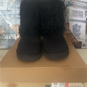 ‼️SOLD‼️UGG Mongolian Sheepskin Cuff Short Boot Women's 7 Black Suede Goth Punk
